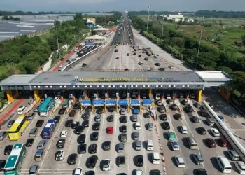 Arus Mudik Imlek 2026 Meningkat Signifikan, Ribuan Kendaraan Padati Jalanan