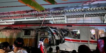 Tabrakan Kereta di Bekasi Timur Pagi Ini: Korban Tewas Bertambah, Evakuasi Masih Berlangsung